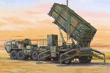 M983 Hemtt & M901 Launching Station of MIM-104F 1/72
