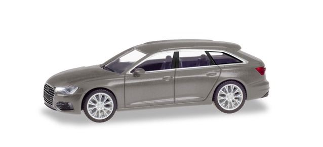 Audi A6 Avant, taifun gray metallic