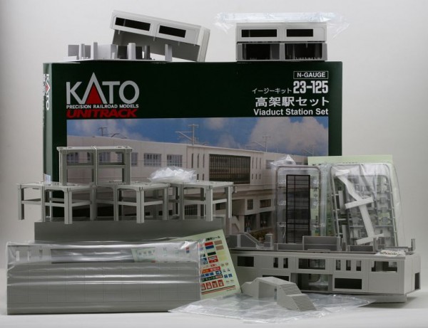 Viaduct Station Set, 1240mm