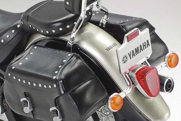 Yamaha XV1600 Road Star Custom 1/12 - 5