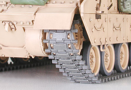 BRADLEY M2A2 ODS IFV 1/35 - 6