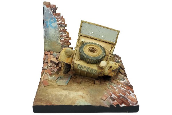 Diorama Kubelwagen Base (Front) 7x7x6cm