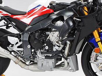 Honda CBR1000RR-R Fireblade, 1/12
