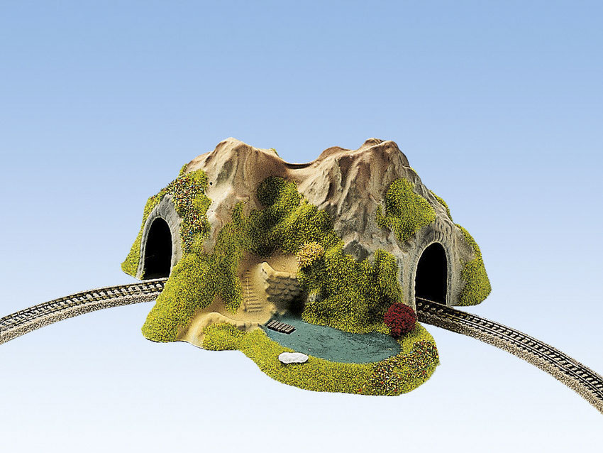 Tunnel, enkelspårig för kurva