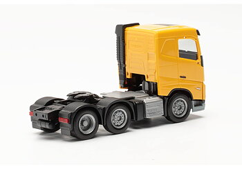 Volvo FH5 dragbil 6x2, majsgul