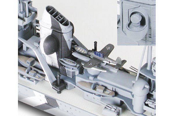 German Heavy Cruiser Prinz Eugen 1/700 - 4