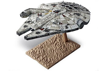 Bandai Millennium Falcon 1/144
