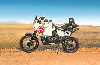 Cagiva 'Elephant' 850 Paris-Dakar 1987 1/9