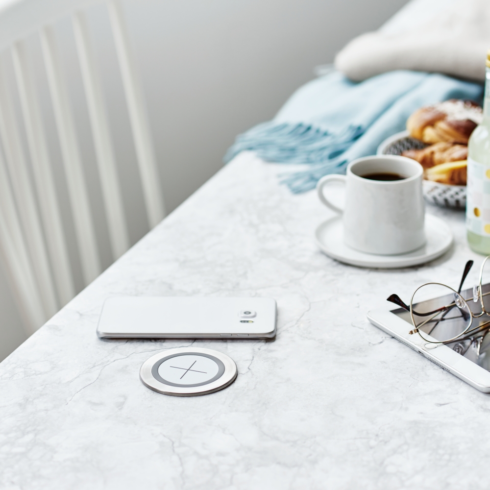 Axessline Qi Wireless Charger, Svart - 4
