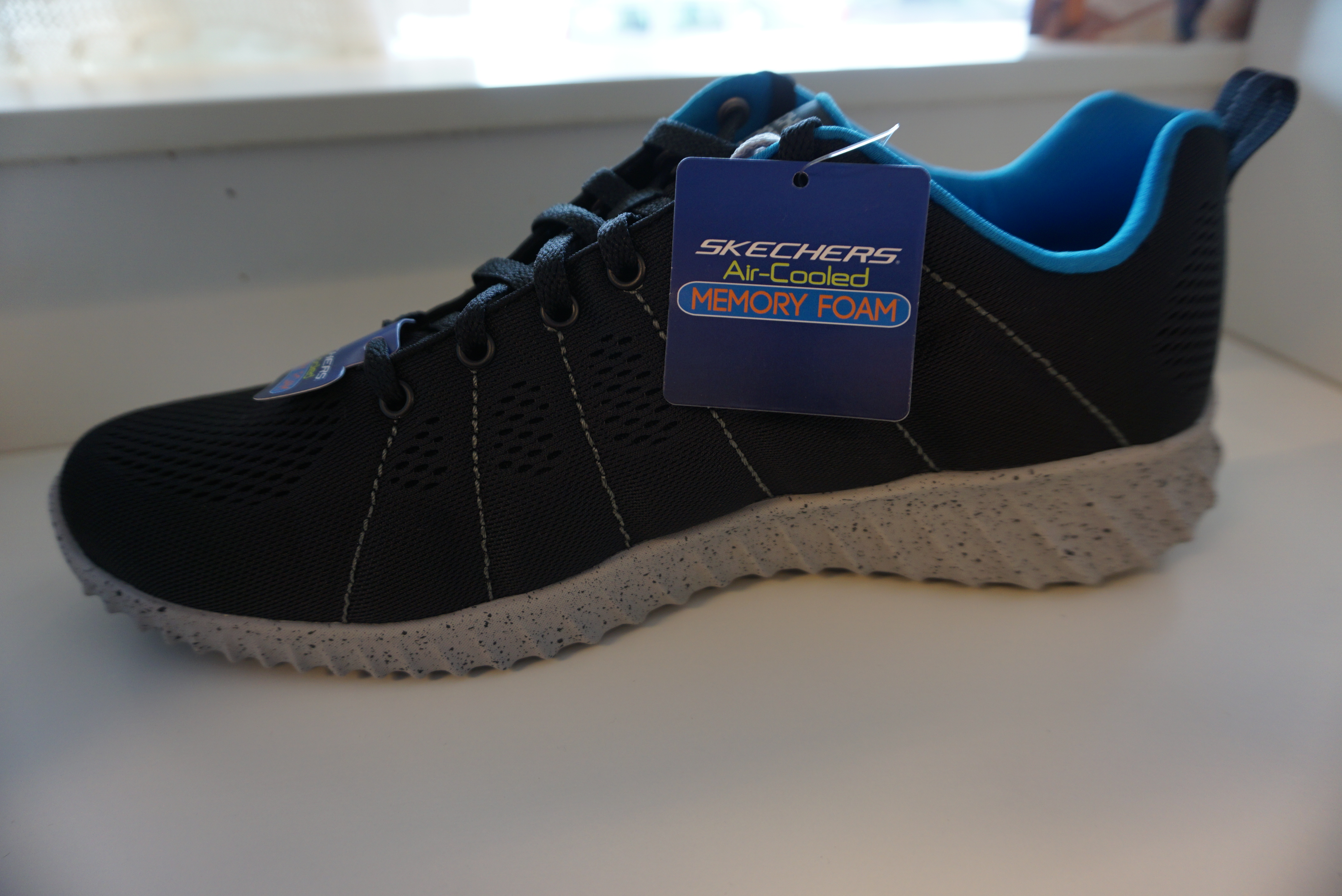 Skechers Herrsko "Air Cooled"  Svart/blå,  med Memory Foam innersula. - 2