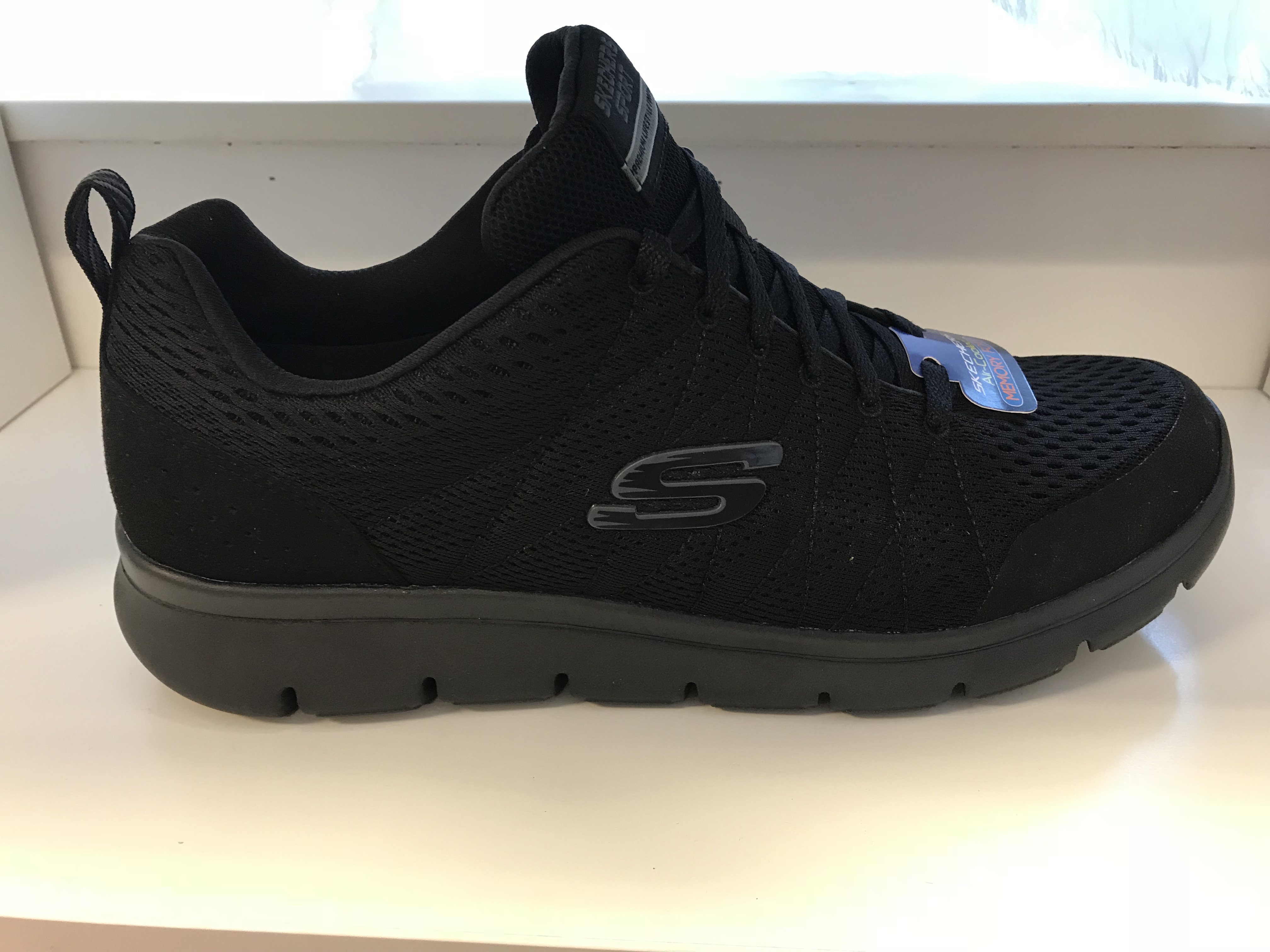 SKECHERS Herrsko.  Waterproof material. Med Memory  Foam innersula. Snörning. - 4