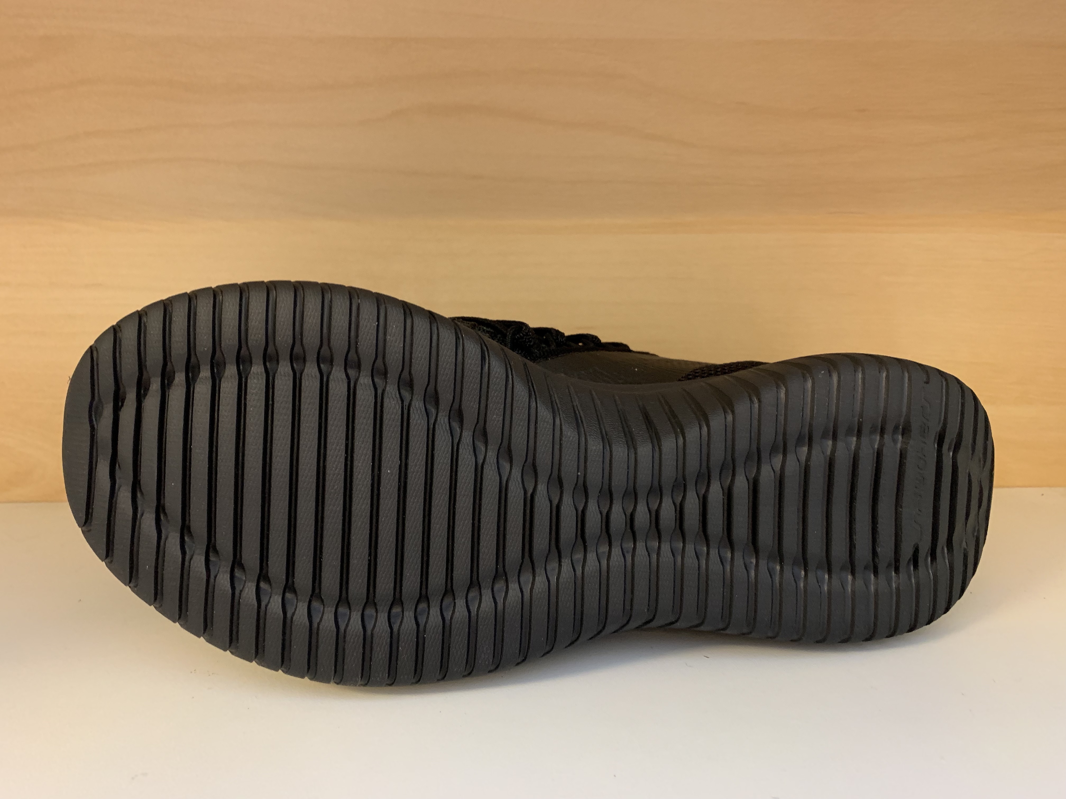Skechers Womens  Ultra Flex, svart utan snörning. Memory Foam innersula. - 3