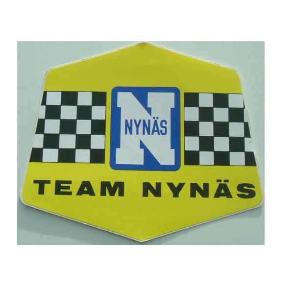 Team Nynäs klistremerke Pepita Mønstret Stor. (15x12 cm )