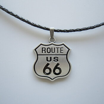 Halskjede Route 66 med flettet skinnkjede.