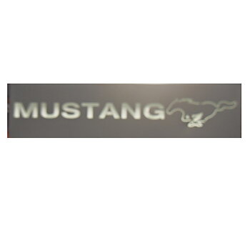 Mustang Nostalgia Nummernschild mit LED-Beleuchtung.