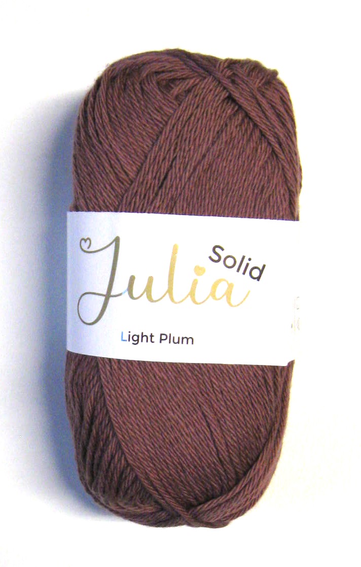 Julia. Ljus Plommon  (2007)