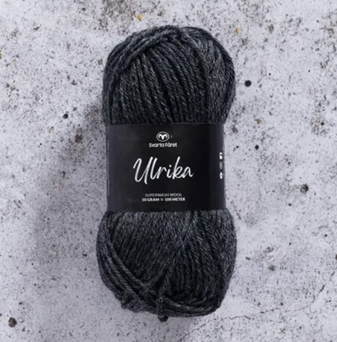 Ulrika. Lavasten grå. (7009)