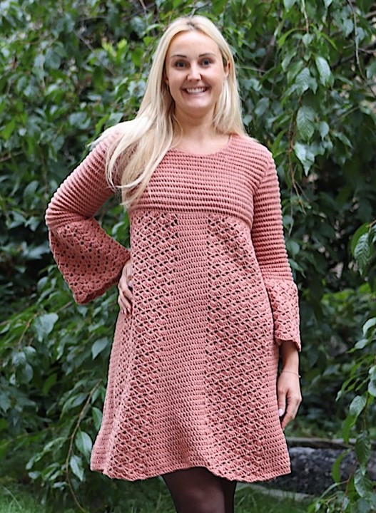 Mönster. Virkad klänning. (23067)