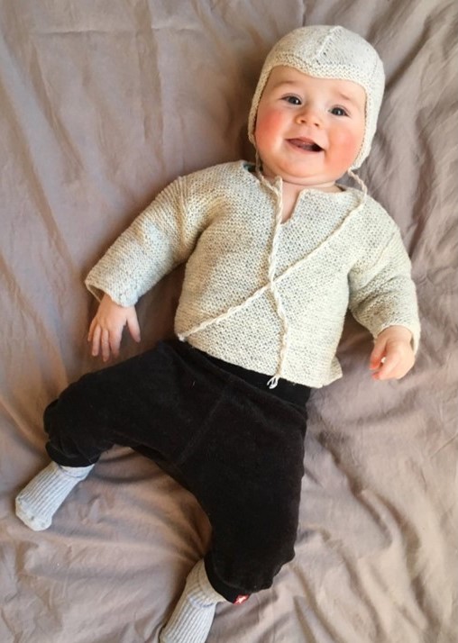 Mönster. Bebiströja. (18003)