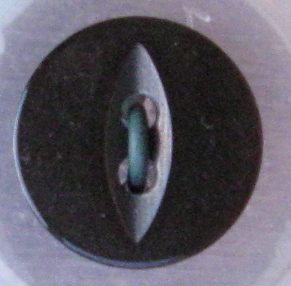 Rund plastknapp 14 mm.