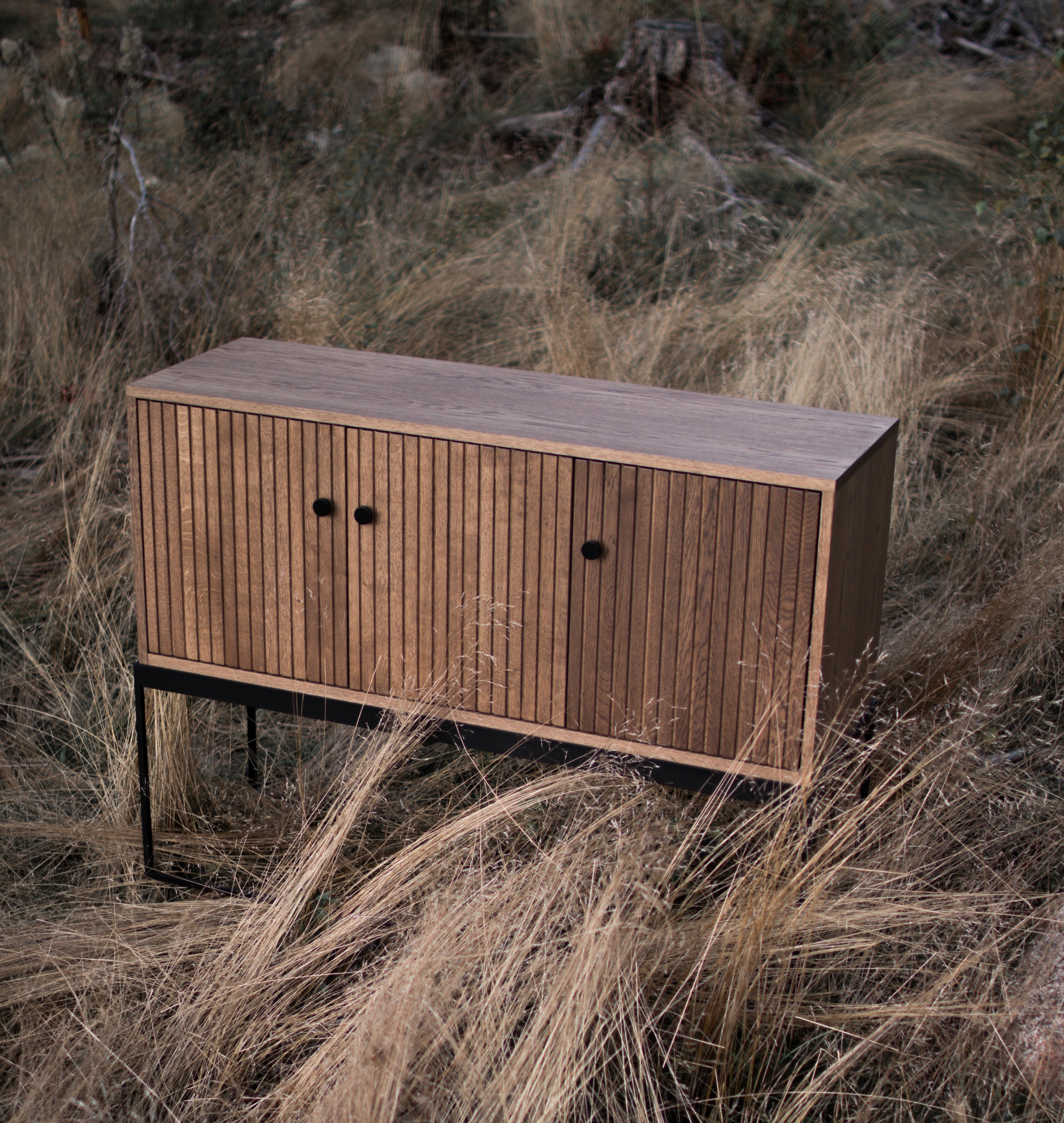DIS sidetable - 6