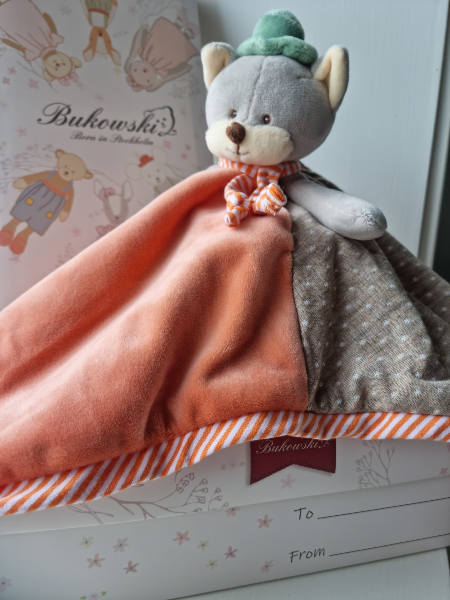 Babyset Remi, Bukowski