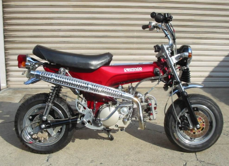 Upswept Dax exhaust Kitaco - 2