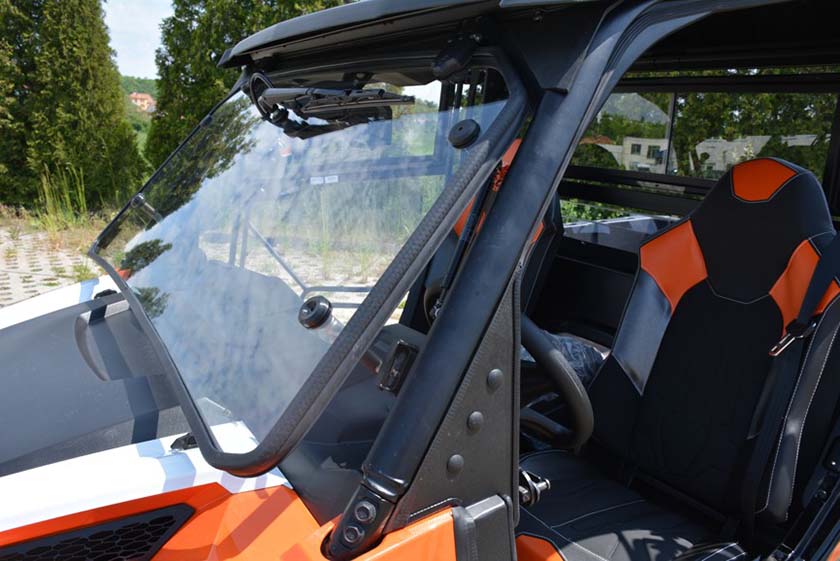Komplett Hytt med Vindruta, torkare & värmepaket Polaris General - 4