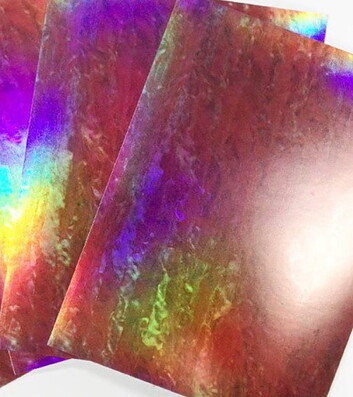 Reflexfolie (självhäftande) i ark 10x15cm.    Många häftiga färger!   29kr/per ark