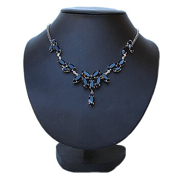 Sky elegans svart halsband