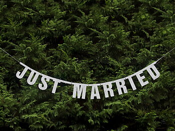 Just Married Girlang 