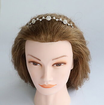 Diadem silver blomma