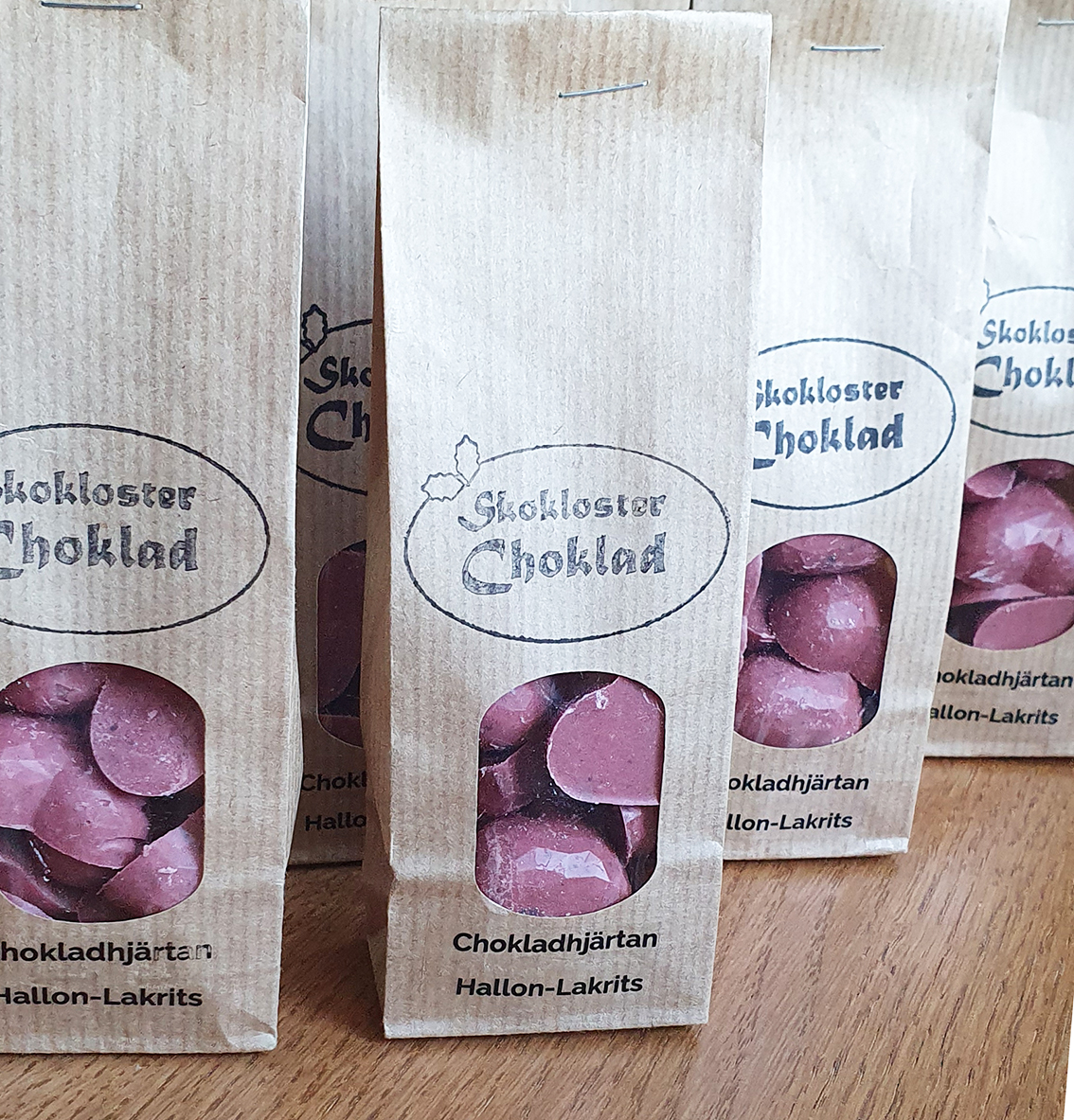 12 Lyxiga Chokladhjärtan - vild kakao Bolivia 66% ca 75 g - 2