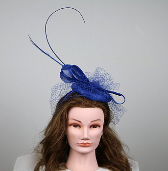 Coiffe Blå fascinator med flor