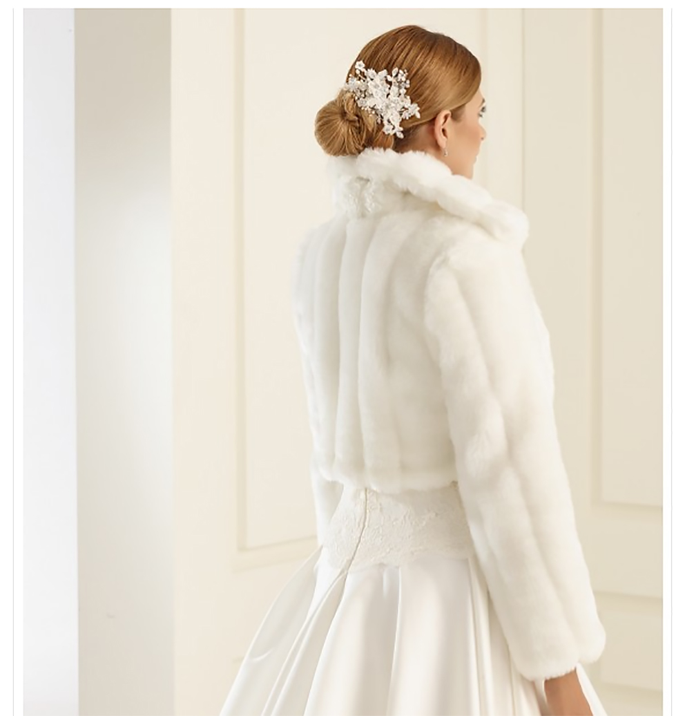 Jacka av fuskpäls ivory - Medium - 2