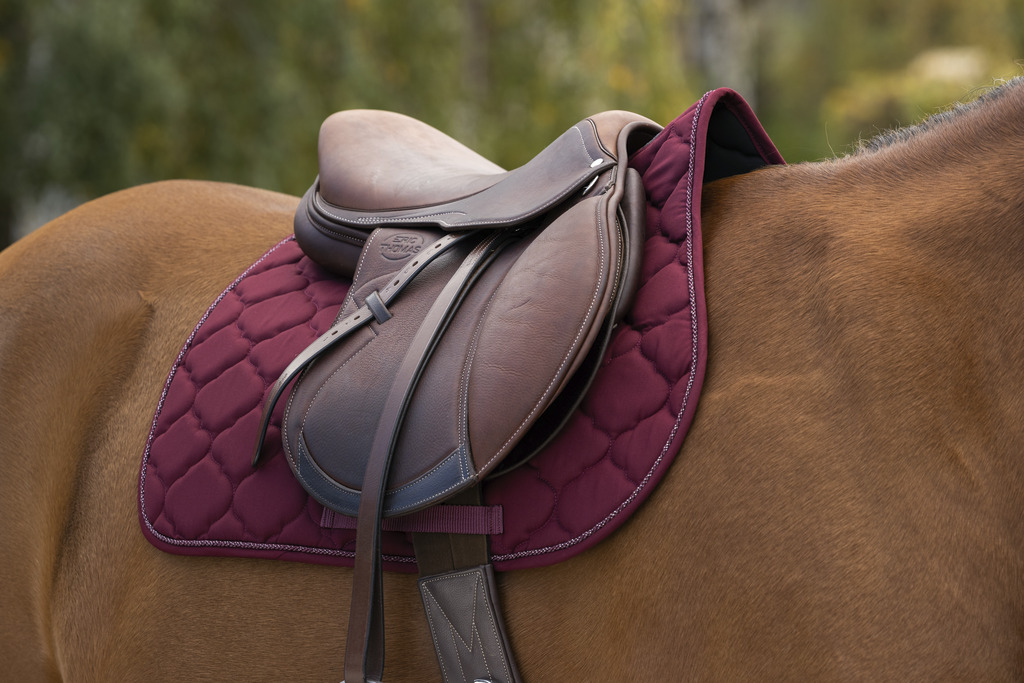 RIDING WORLD 'Rope' Saddle Pad Burgundy - 2