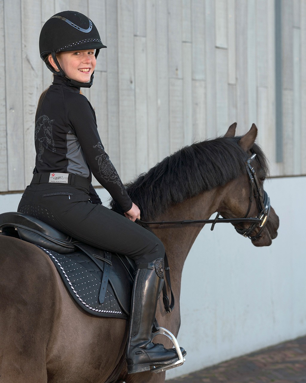 QHP Romy Ridstövel Junior - Svart - Wide