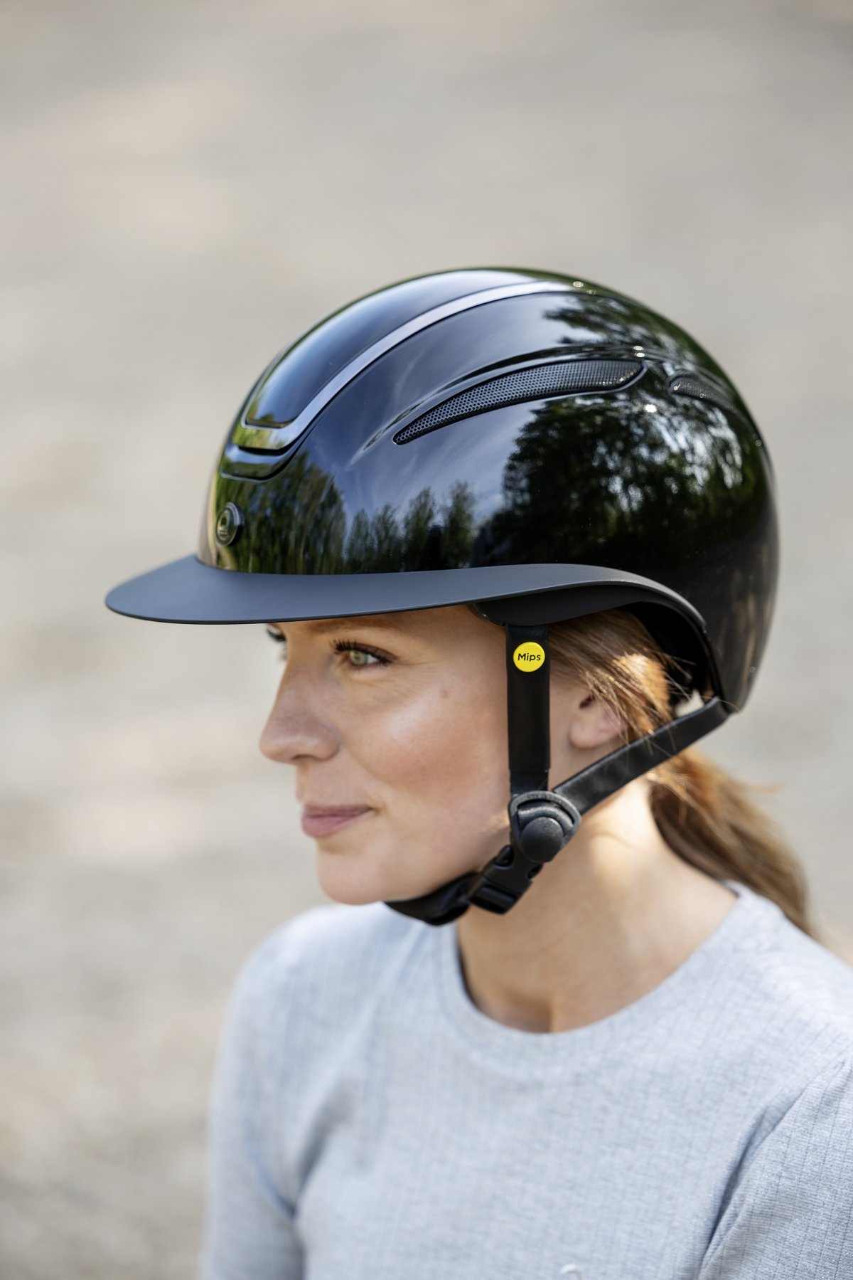 Equipage MIPS Guardian riding helmet Glossy Plain - Black - 4