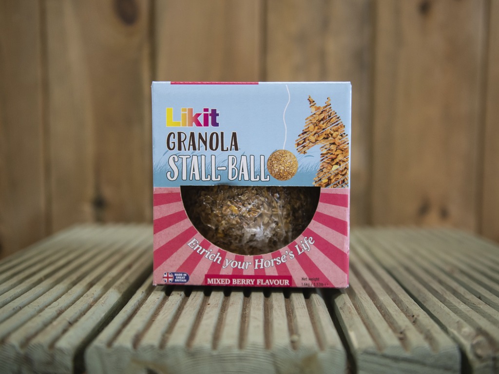 LIKIT 'Stall Ball' Fodertillskott (1.6 kg)