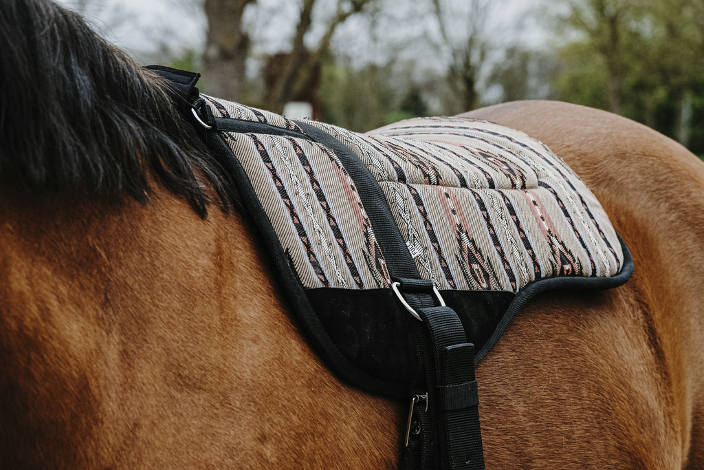 Norton Kiowa Bareback Riding Pad  - 7