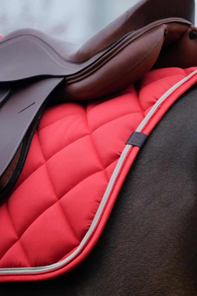 EQUITHEME 'Classic' Schabrak Röd - Full size - 6