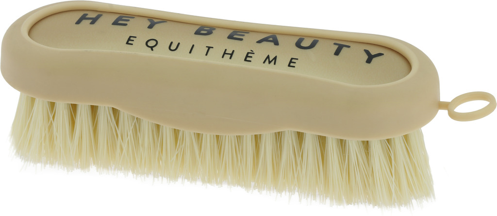 EQUITHEME Je Taime Face Brush Almond