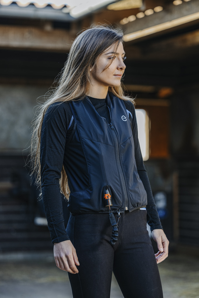EQUITHEME 'Airsafe' Airbag Vest Black - 3