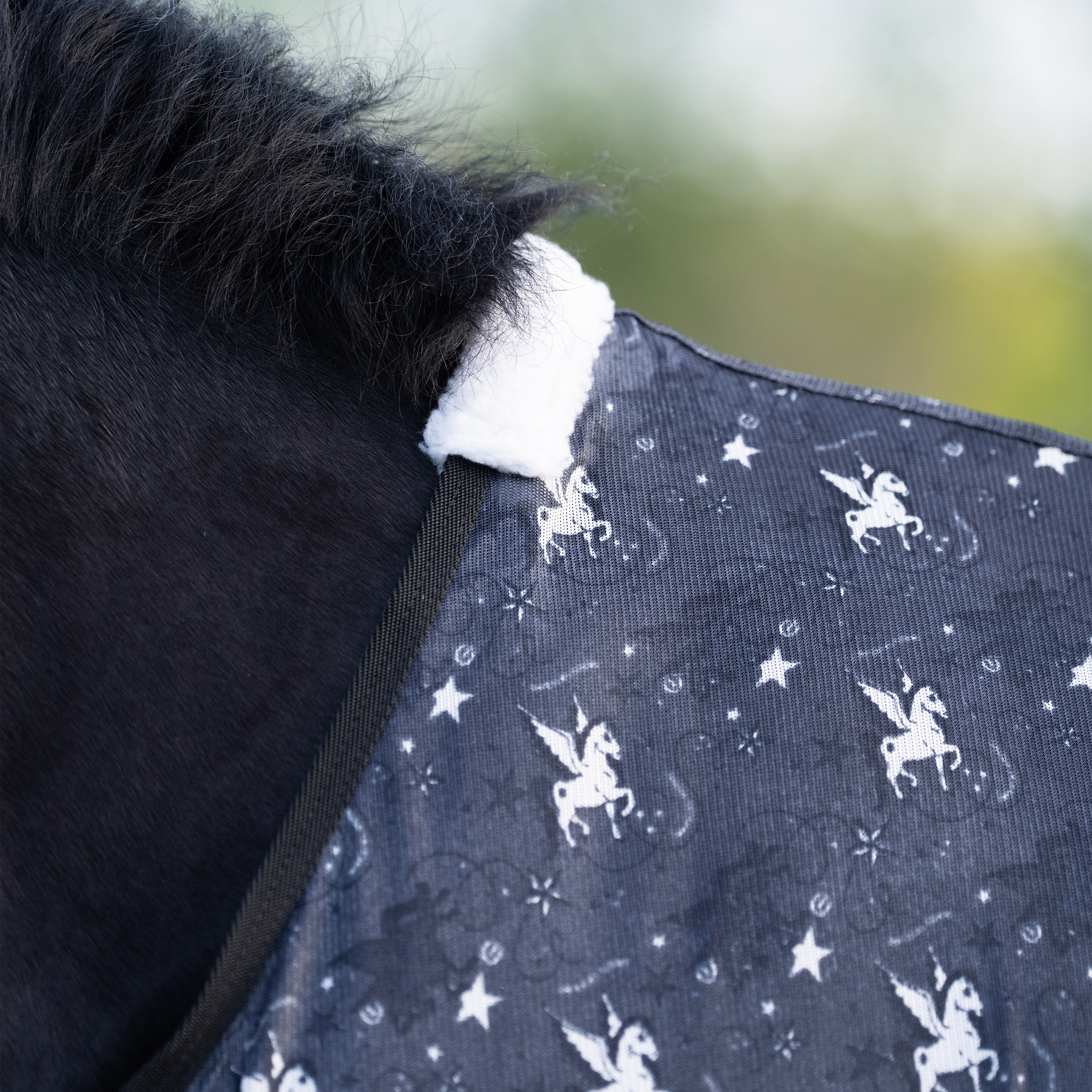 Imperial Riding Kärpäsloimi Carlys - Harmaa Pixie Dust AOP - 3