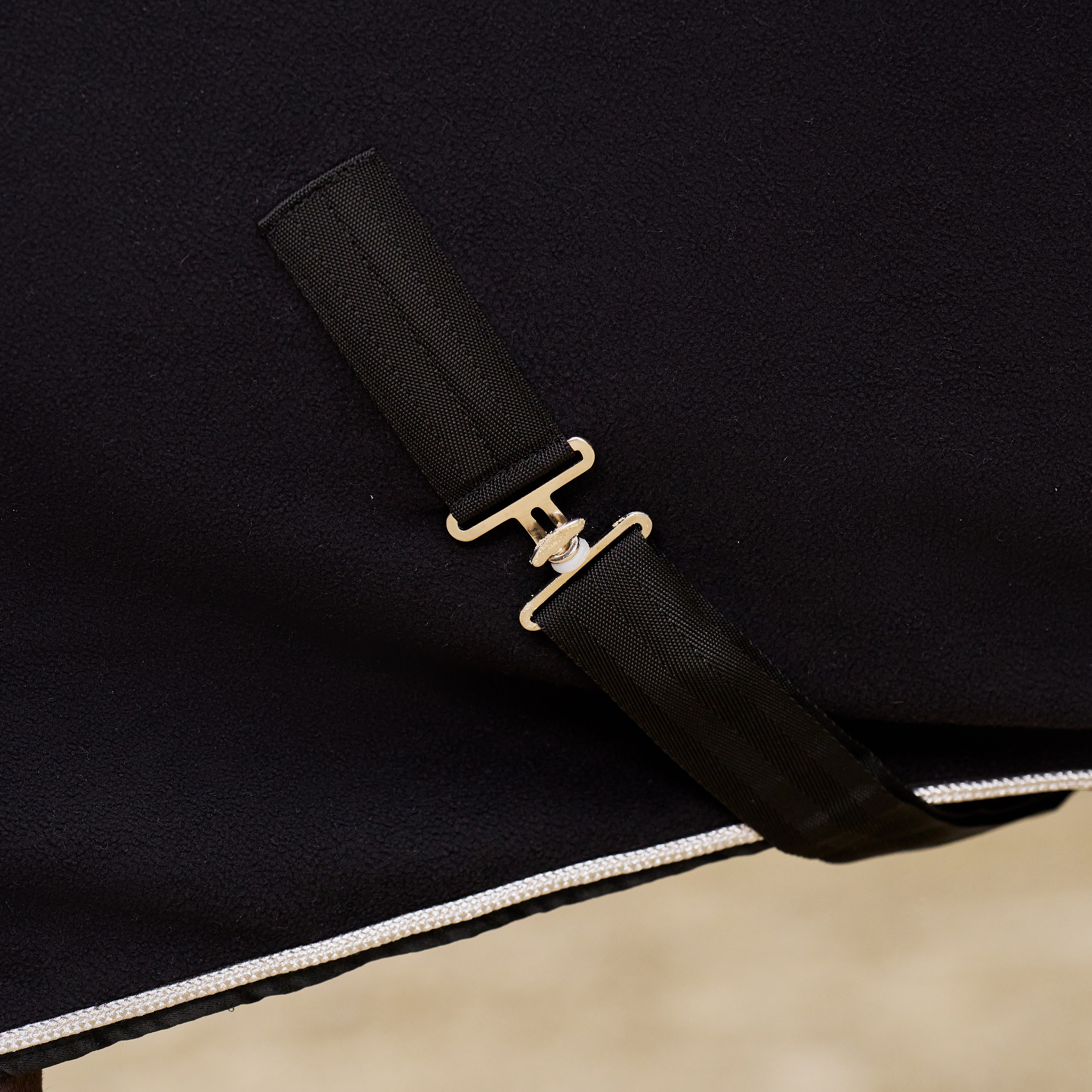 Imperial Riding Fleece blanket Essential - Black - 5
