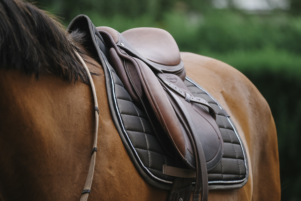EQUITHEME 'Domino' Fly Mask Copper - 7