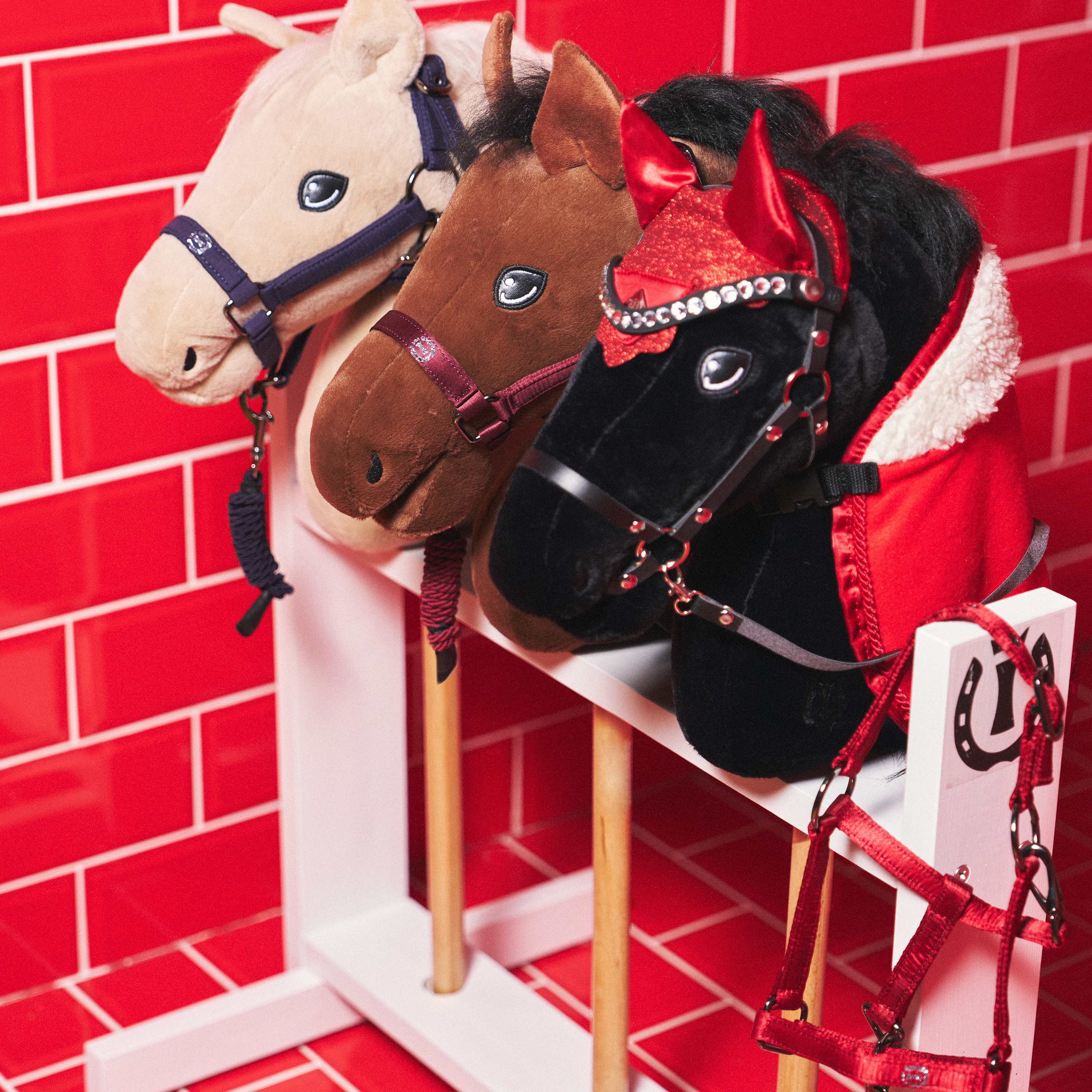 Imperial Riding Hobby Horse stable Free Spirit - Natural - 2