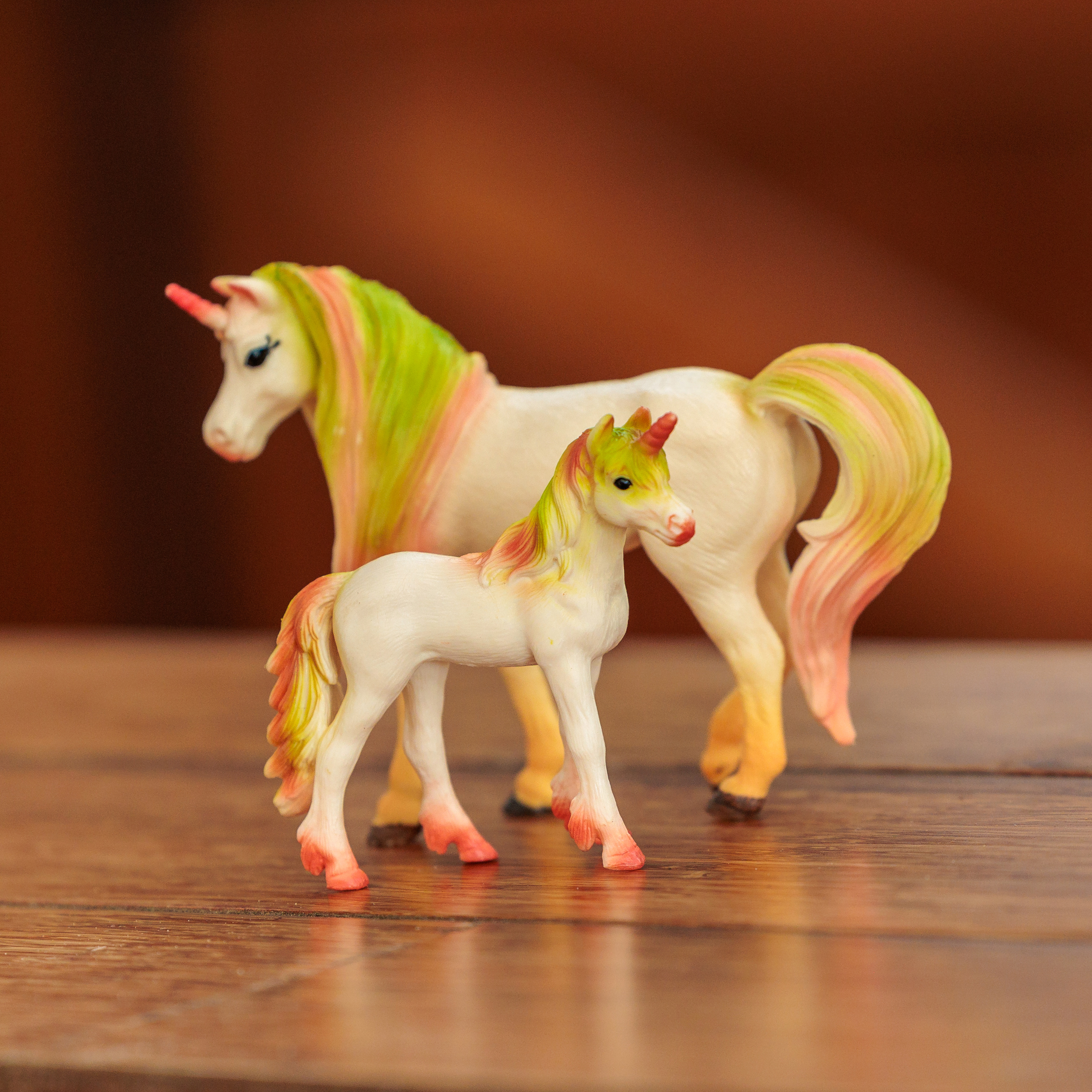 Imperial Riding Toy unicorn set Magic - Neon Yellow-Neon Coral - 2