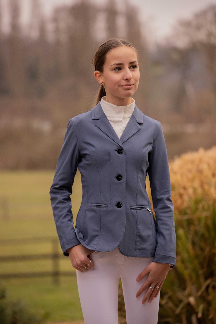 Penelope Eden Calista Junior Tävlingskavaj Blå (6 år)