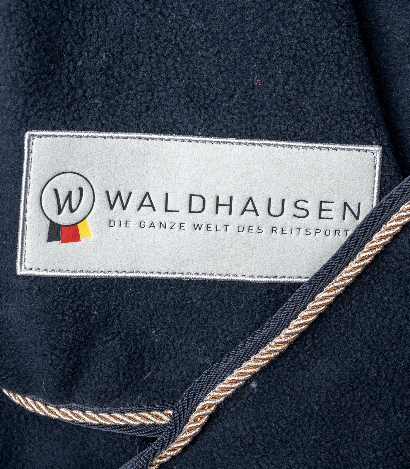 Waldhausen Modern Rosé Fleece Rug midnight blue/rose gold - 2